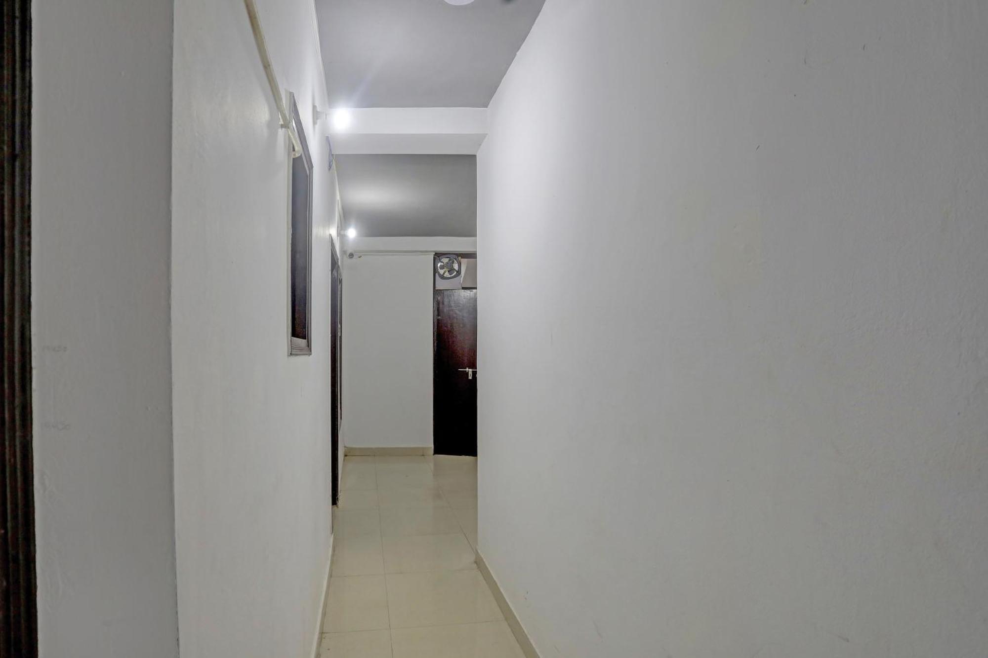 Hotel O The Royal Villa นิวเดลี ภายนอก รูปภาพ